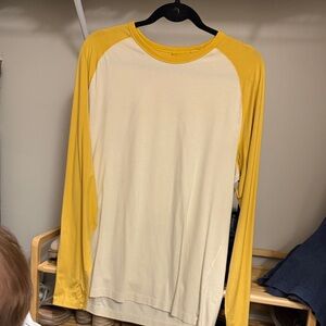 Lululemon baseball tee